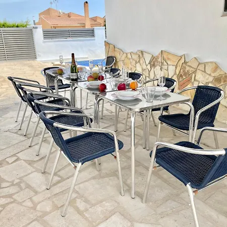 Villa Escaleta Costa Dorada Piscina Salina Y Privada,barbacoa *